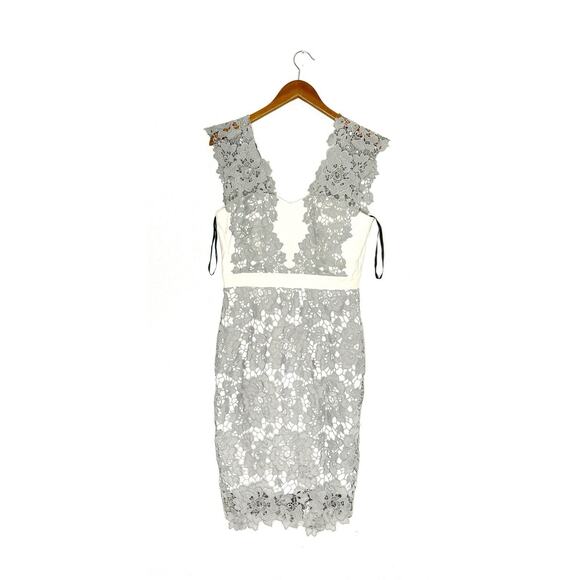 Paper Doll Bodycon Dress Gray Floral Lace Size 8 - Picture 1 of 5